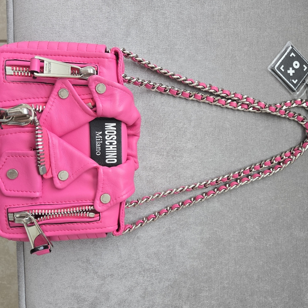 Beautiful Authentic Moschino Motorcycle Hot Pink Crossbody Shoulder Bag - Picture 9 of 10
